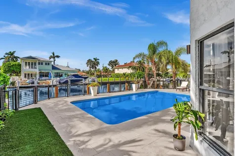 2888 NE 33rd Street Lighthouse Point FL 33064