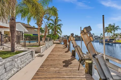 2888 NE 33rd Street Lighthouse Point FL 33064