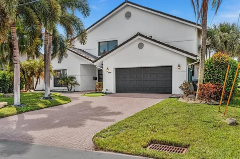 2888 NE 33rd Street Lighthouse Point FL 33064