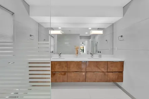 2888 NE 33rd Street Lighthouse Point FL 33064