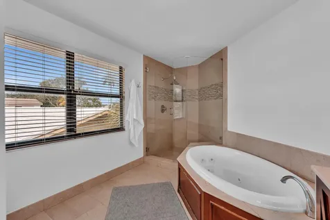 2888 NE 33rd Street Lighthouse Point FL 33064
