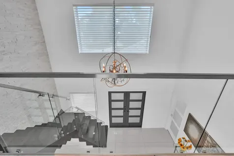 2888 NE 33rd Street Lighthouse Point FL 33064