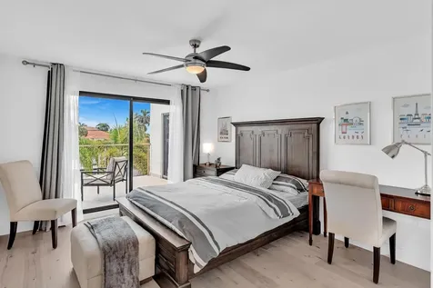 2888 NE 33rd Street Lighthouse Point FL 33064