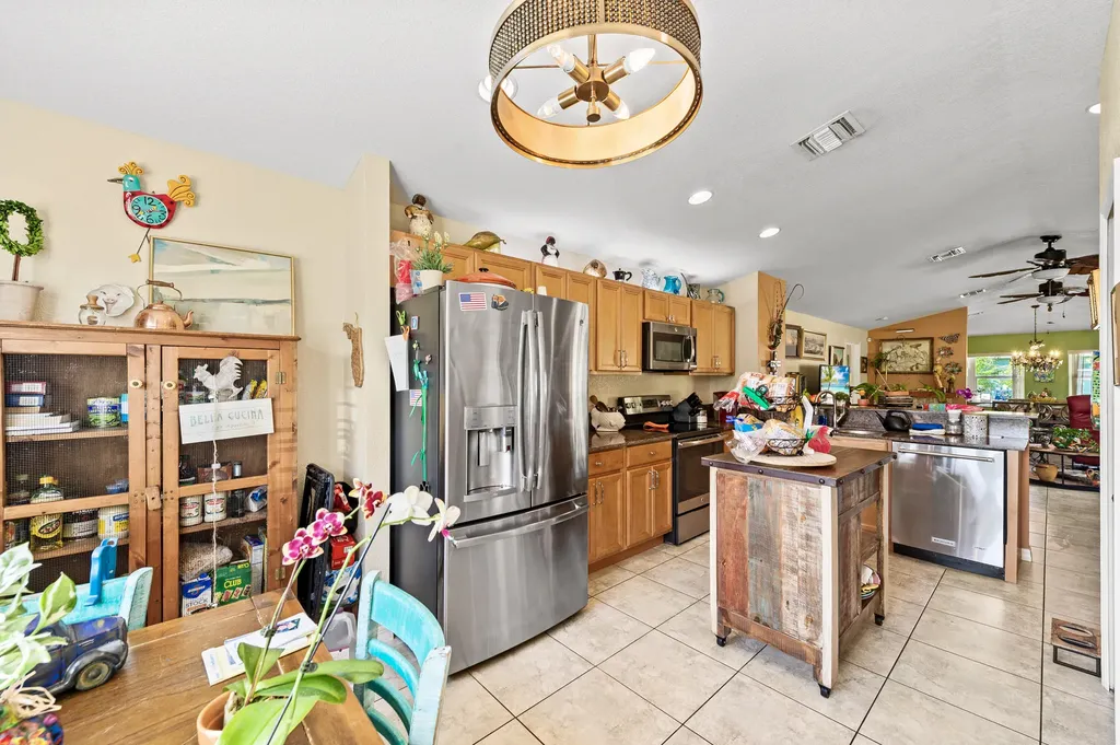 661 SE 25th Drive Okeechobee FL 34974