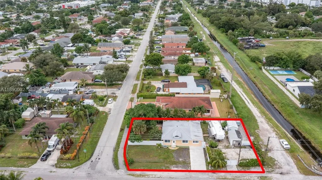 521 S Florida Mango Road West Palm Beach FL 33406
