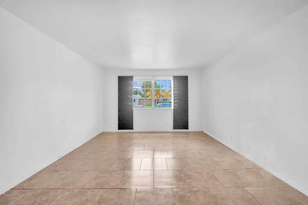 1851 NE 62nd Street Fort Lauderdale FL 33308
