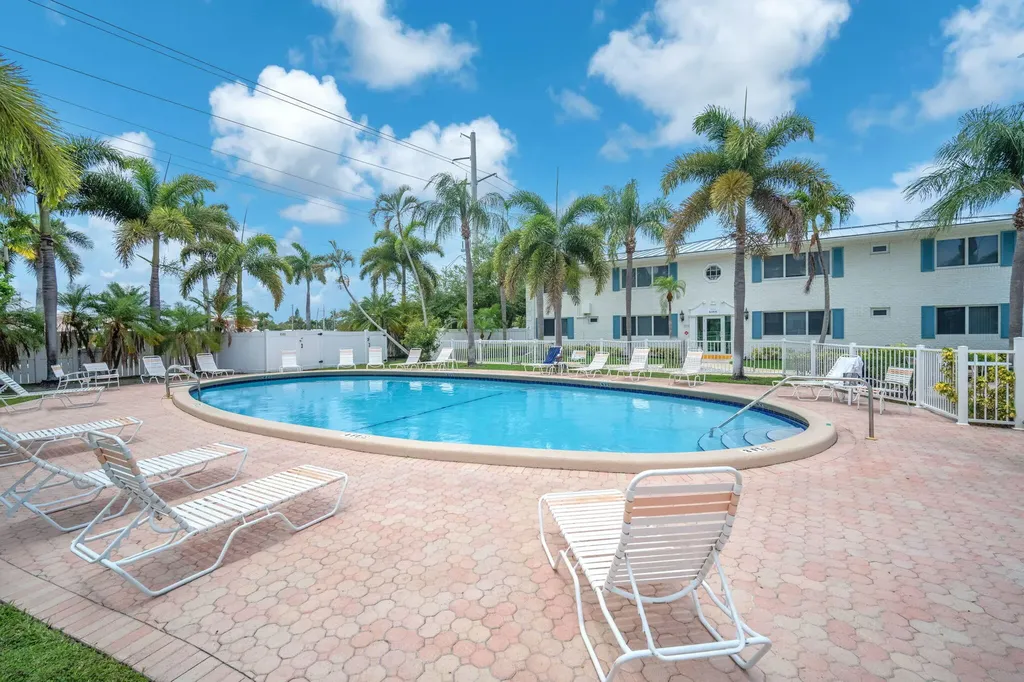 1851 NE 62nd Street Fort Lauderdale FL 33308