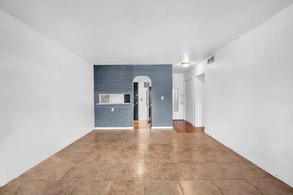 1851 NE 62nd Street Fort Lauderdale FL 33308