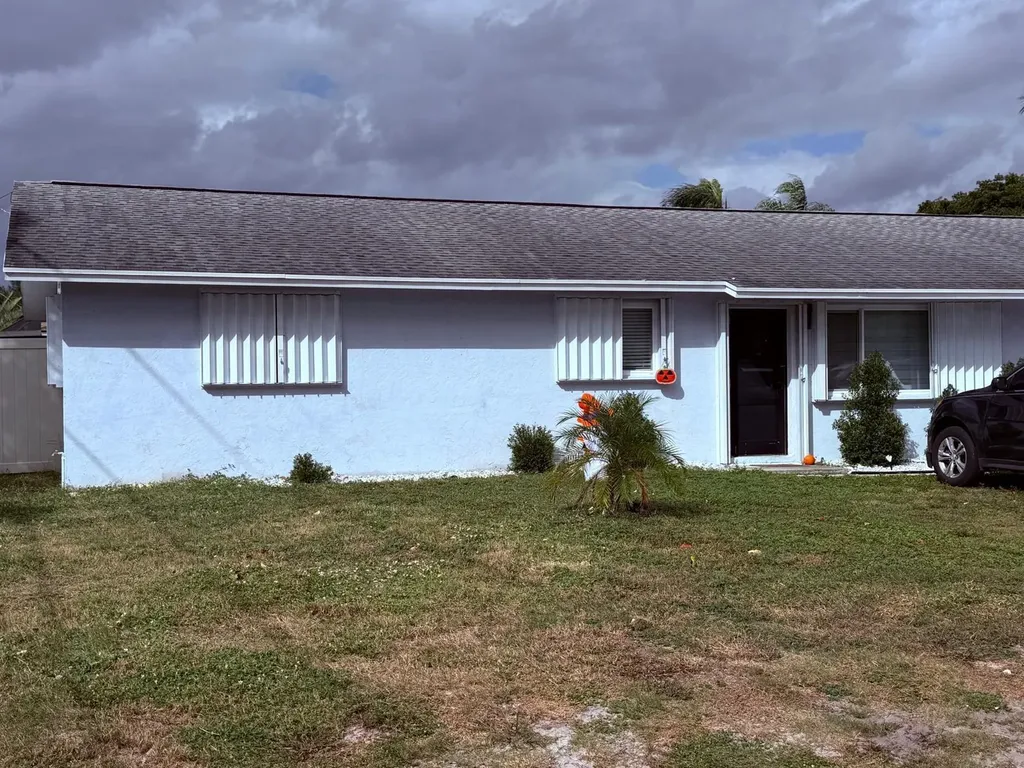 6817 Florida Drive Lake Worth FL 33462