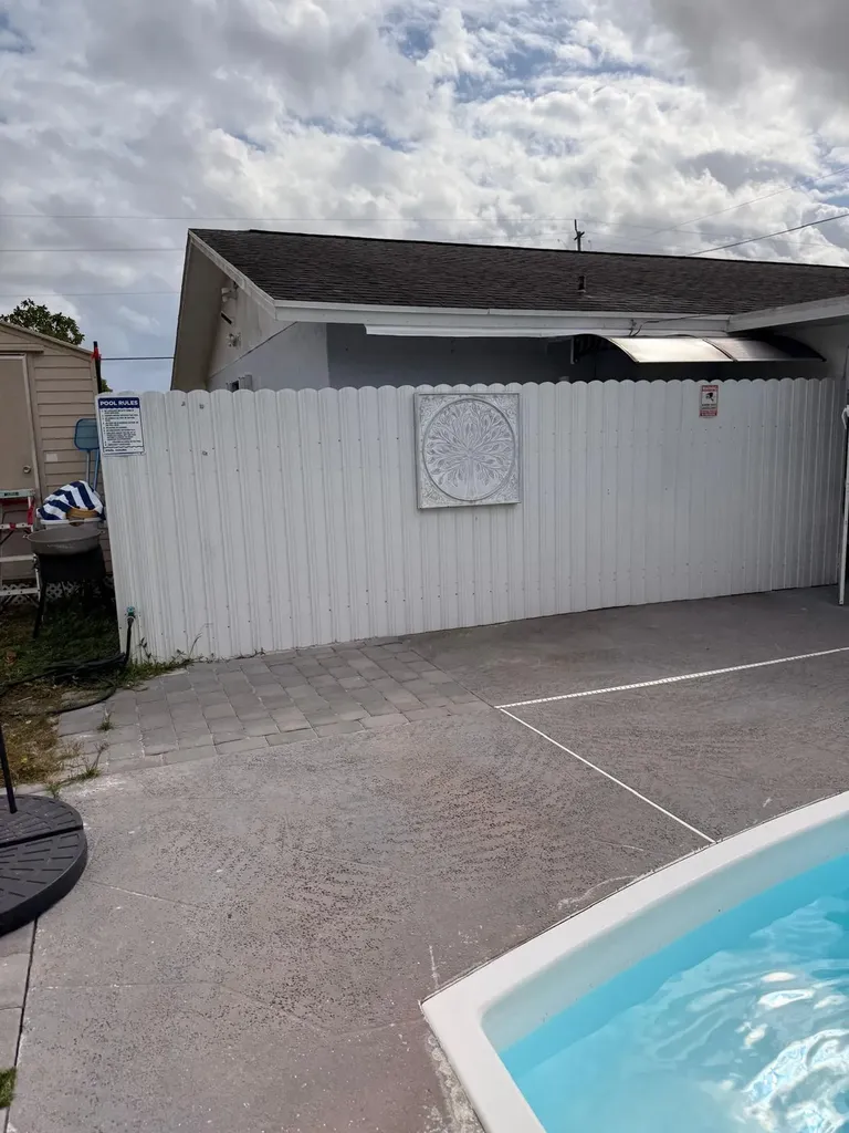 6817 Florida Drive Lake Worth FL 33462