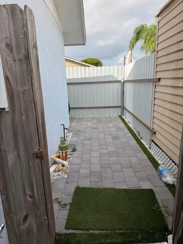 6817 Florida Drive Lake Worth FL 33462