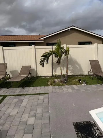 6817 Florida Drive Lake Worth FL 33462