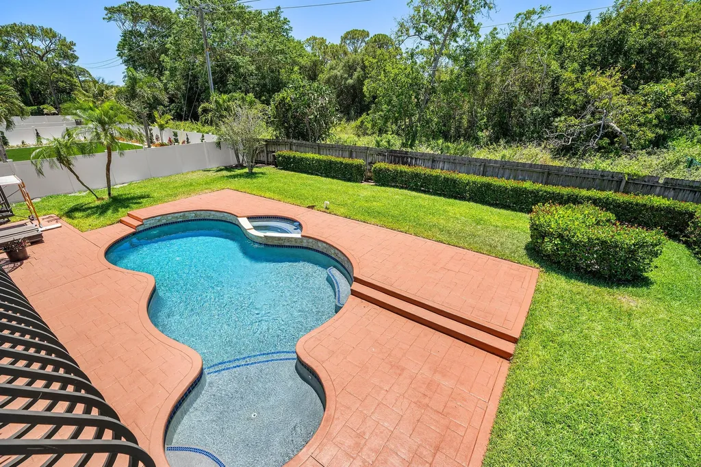 1560 SW 17th Street Boca Raton FL 33486