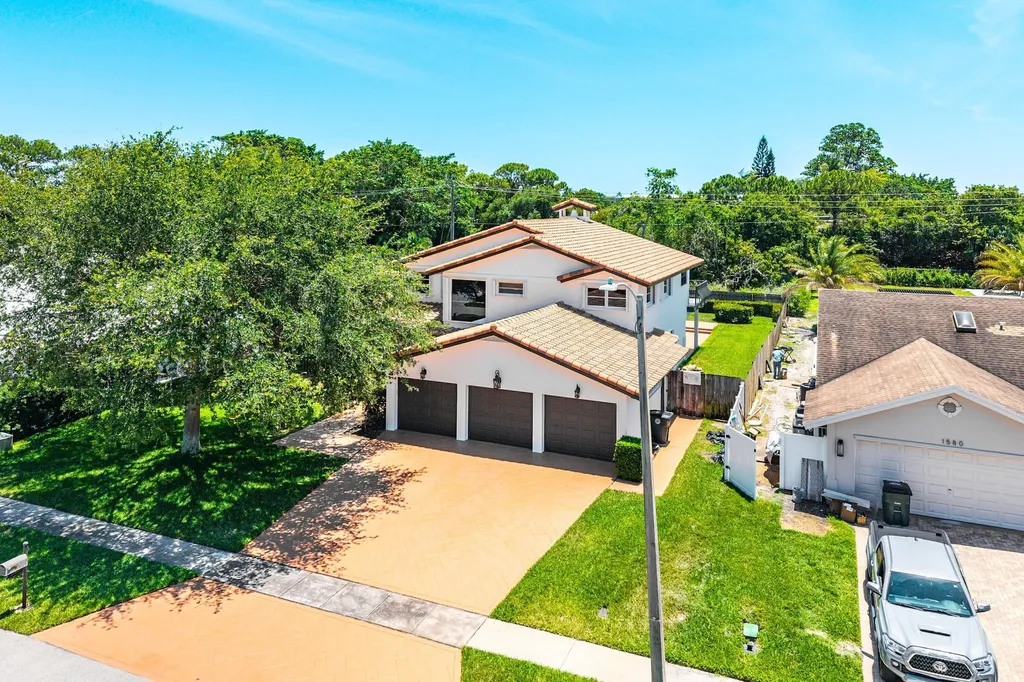 1560 SW 17th Street Boca Raton FL 33486