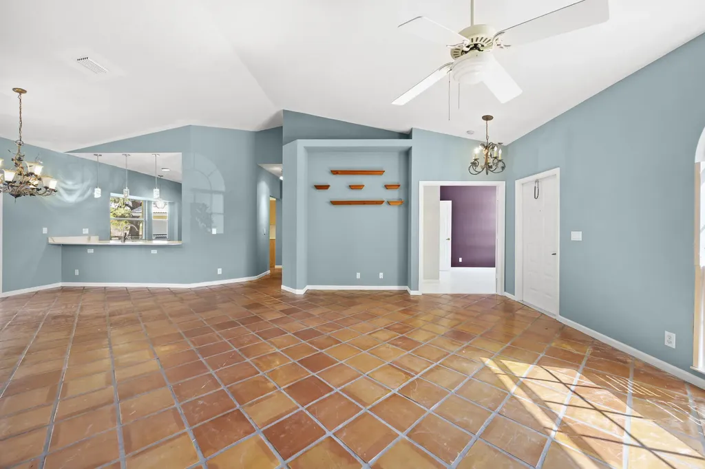 105 Monterey Way Royal Palm Beach FL 33411