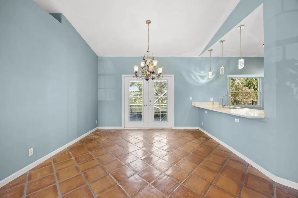 105 Monterey Way Royal Palm Beach FL 33411