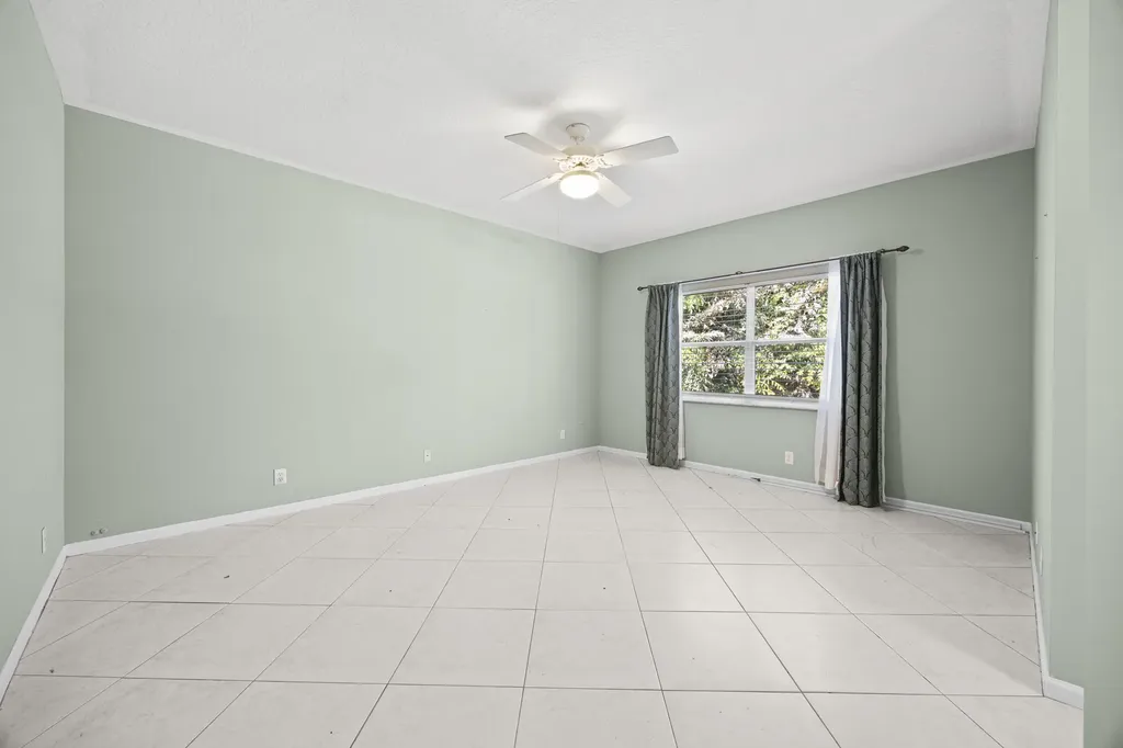 105 Monterey Way Royal Palm Beach FL 33411
