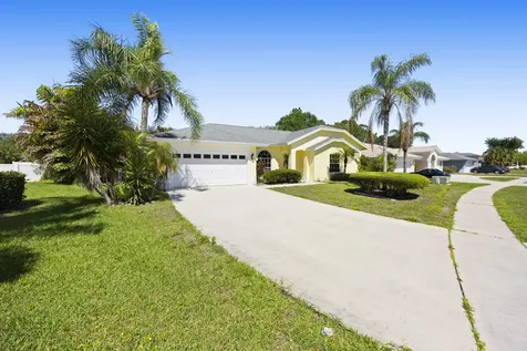 105 Monterey Way Royal Palm Beach FL 33411