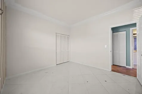 105 Monterey Way Royal Palm Beach FL 33411