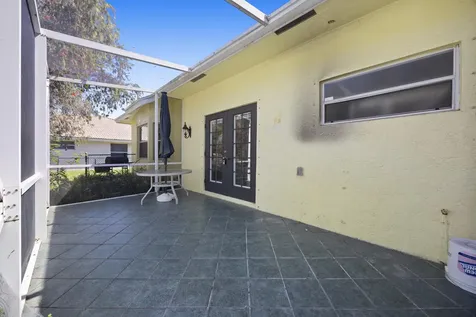 105 Monterey Way Royal Palm Beach FL 33411
