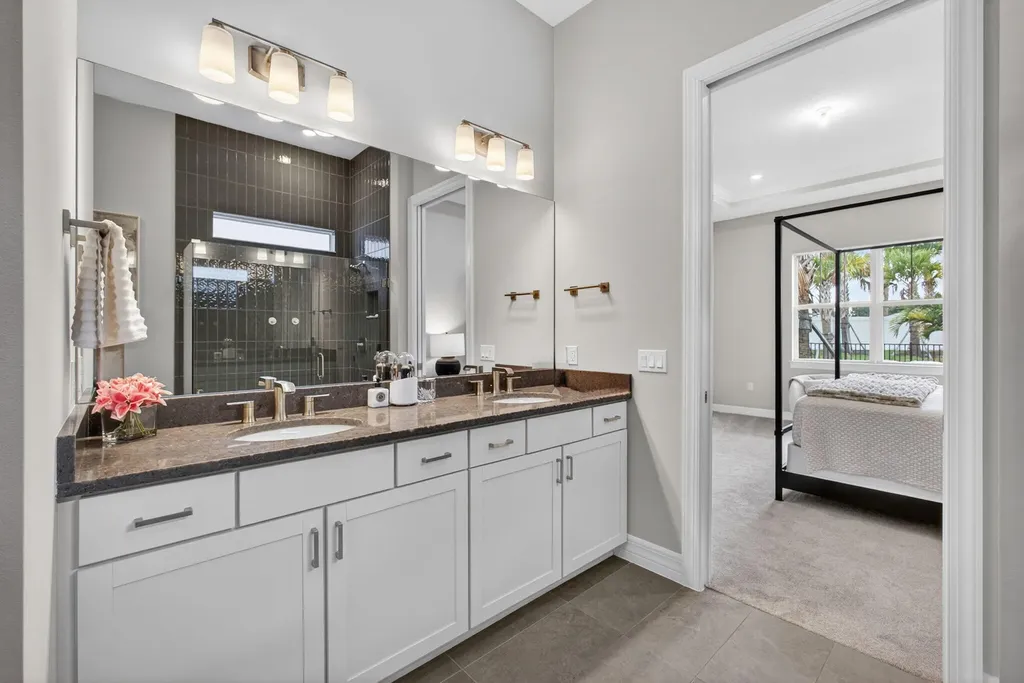 10546 Northbrook Circle Palm Beach Gardens FL 33412