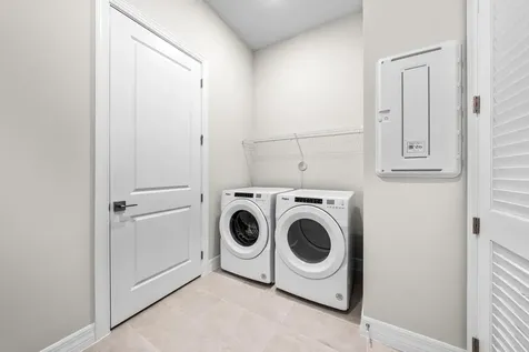 10546 Northbrook Circle Palm Beach Gardens FL 33412