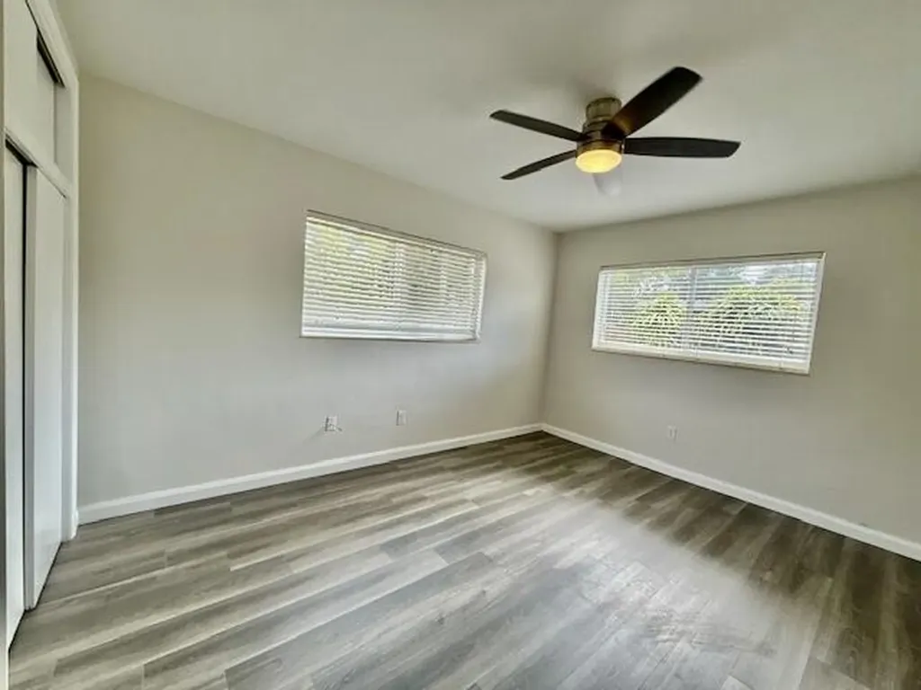 1575 NE 47th Street Oakland Park FL 33334