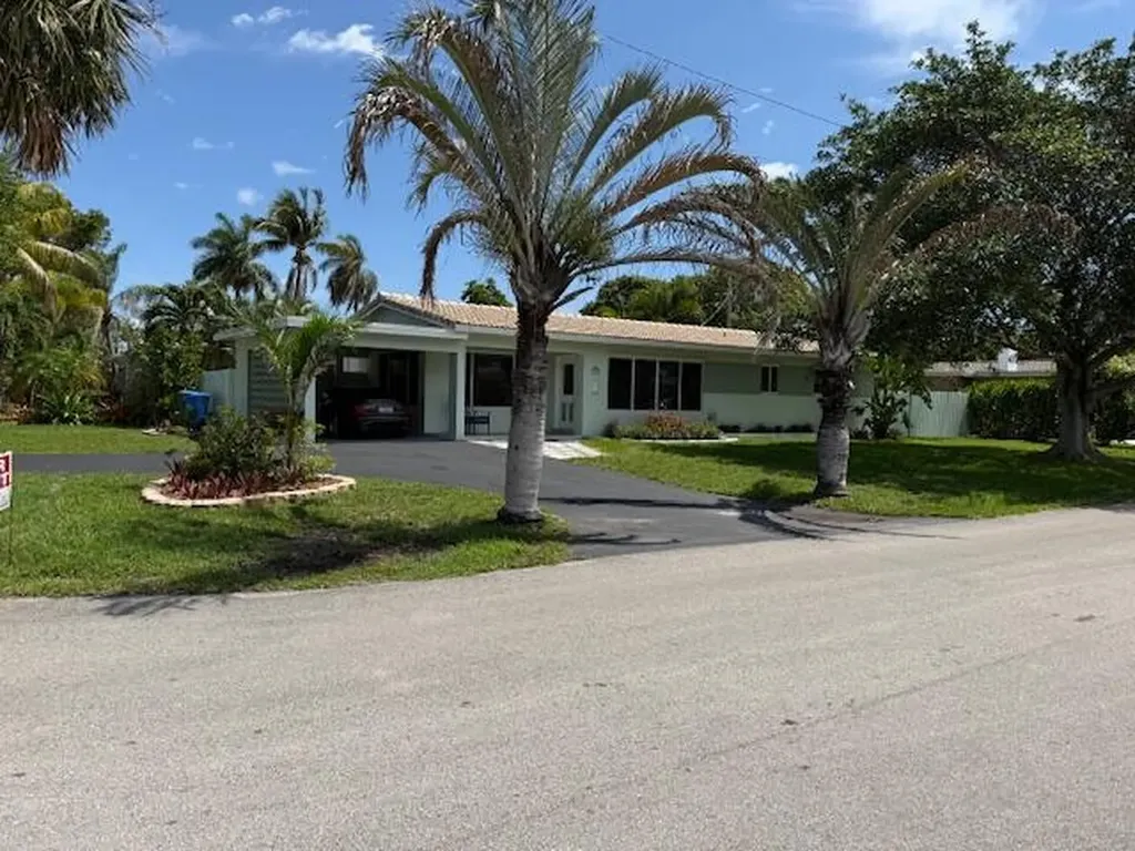 1575 NE 47th Street Oakland Park FL 33334
