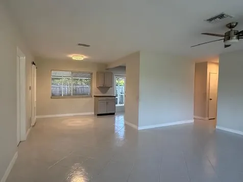 1575 NE 47th Street Oakland Park FL 33334