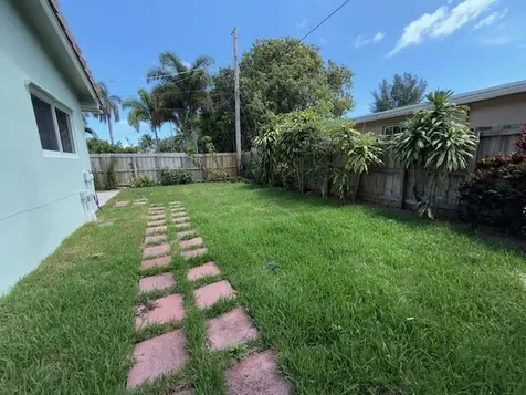 1575 NE 47th Street Oakland Park FL 33334