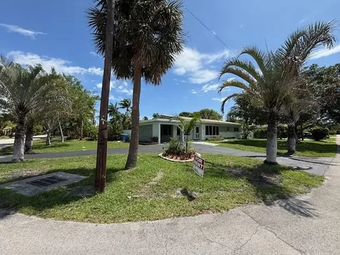 1575 NE 47th Street Oakland Park FL 33334
