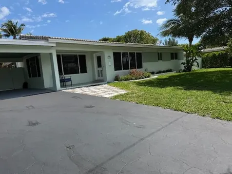 1575 NE 47th Street Oakland Park FL 33334