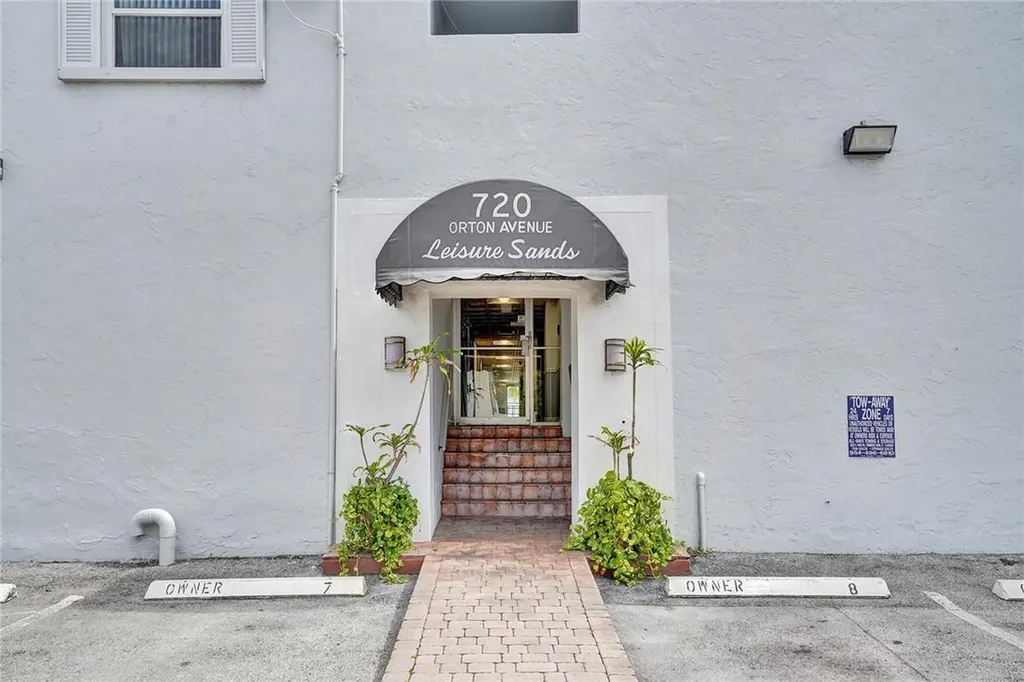 720 Orton Avenue Fort Lauderdale FL 33304
