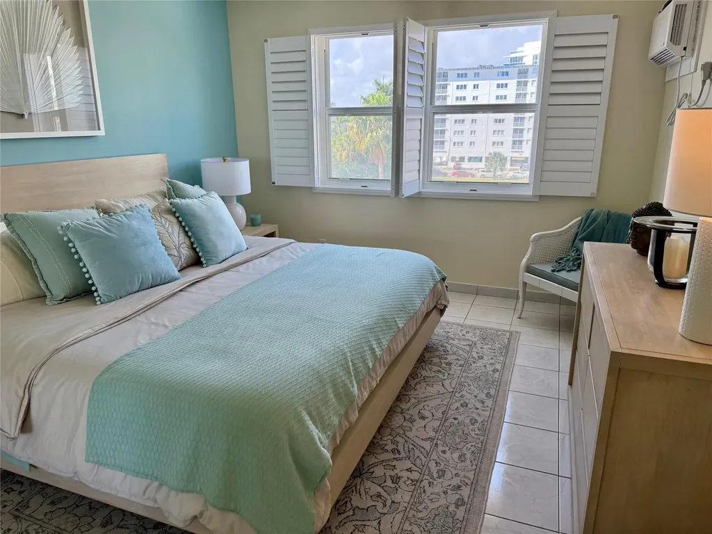 720 Orton Avenue Fort Lauderdale FL 33304