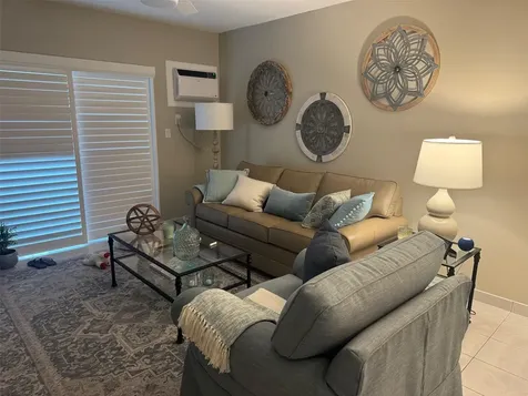 720 Orton Fort Lauderdale FL 33304