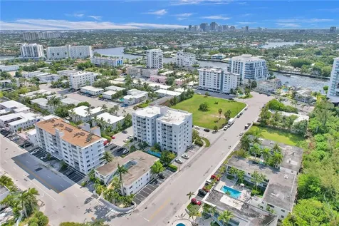 720 Orton Fort Lauderdale FL 33304