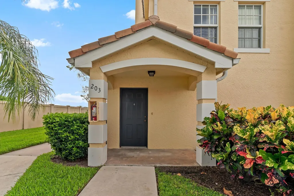 152 SW Peacock Boulevard Port St Lucie FL 34986