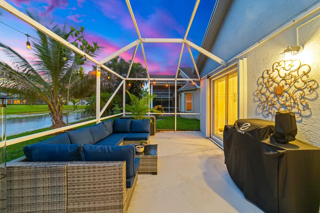 2211 Soundings Court Greenacres FL 33413