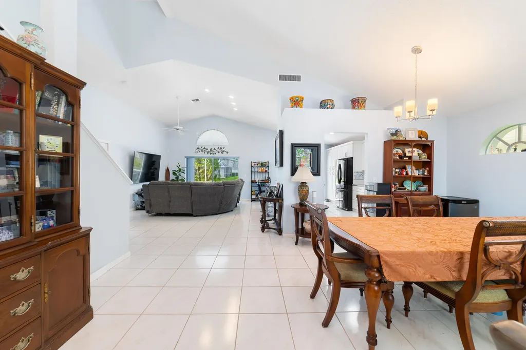 2211 Soundings Court Greenacres FL 33413