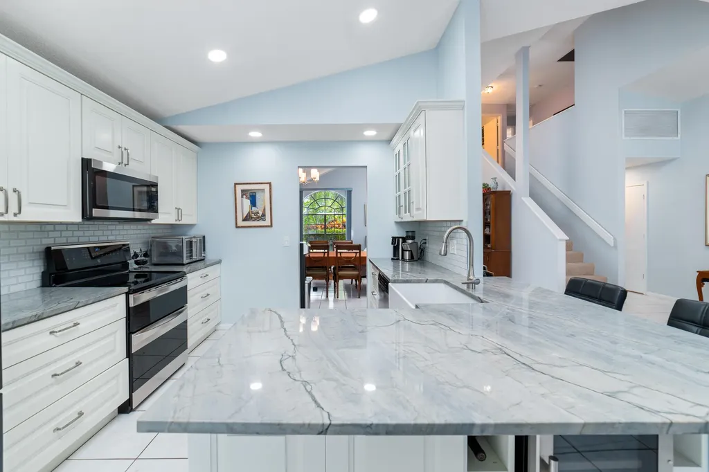 2211 Soundings Court Greenacres FL 33413