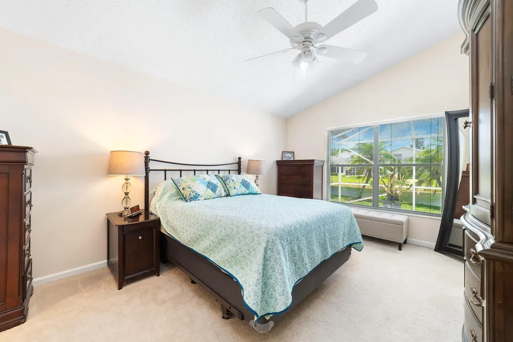 2211 Soundings Court Greenacres FL 33413