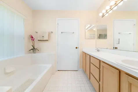 2211 Soundings Court Greenacres FL 33413