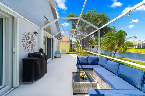 2211 Soundings Court Greenacres FL 33413