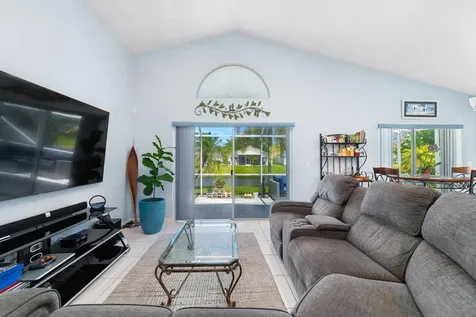 2211 Soundings Court Greenacres FL 33413