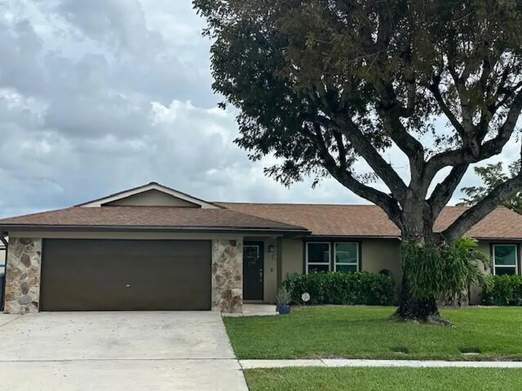 5363 Benjamin Avenue Boynton Beach FL 33472