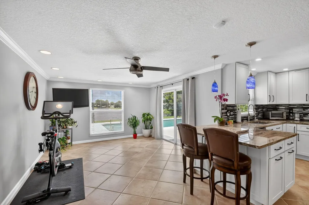 5363 Benjamin Avenue Boynton Beach FL 33472