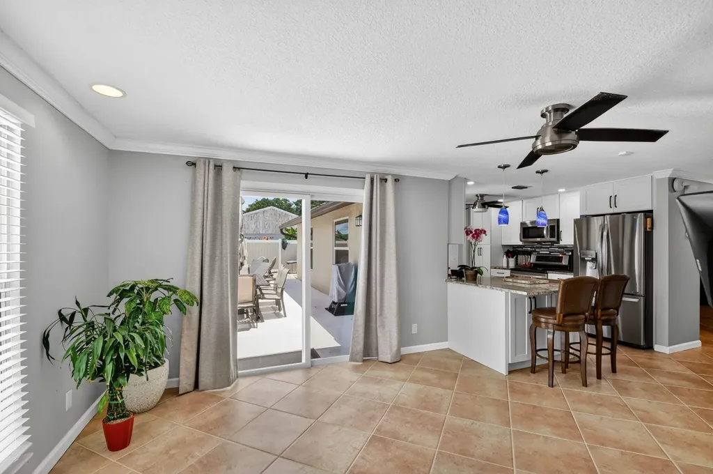 5363 Benjamin Avenue Boynton Beach FL 33472