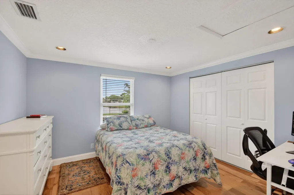 5363 Benjamin Avenue Boynton Beach FL 33472