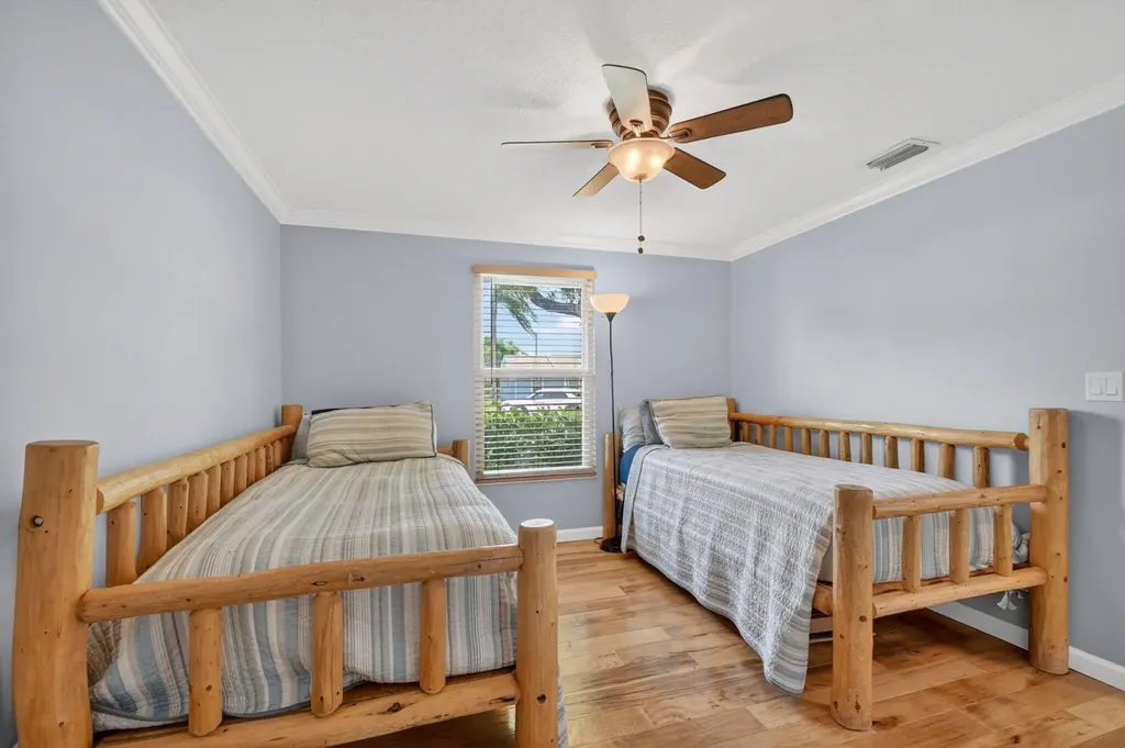 5363 Benjamin Avenue Boynton Beach FL 33472