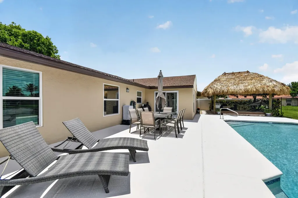 5363 Benjamin Avenue Boynton Beach FL 33472